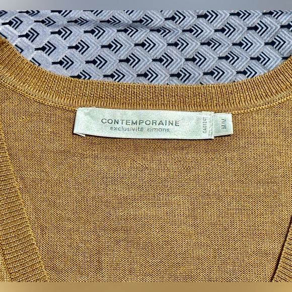 Simons Contemporaine Women’s Merino V-Neck Vest Size M - Picture 6 of 8